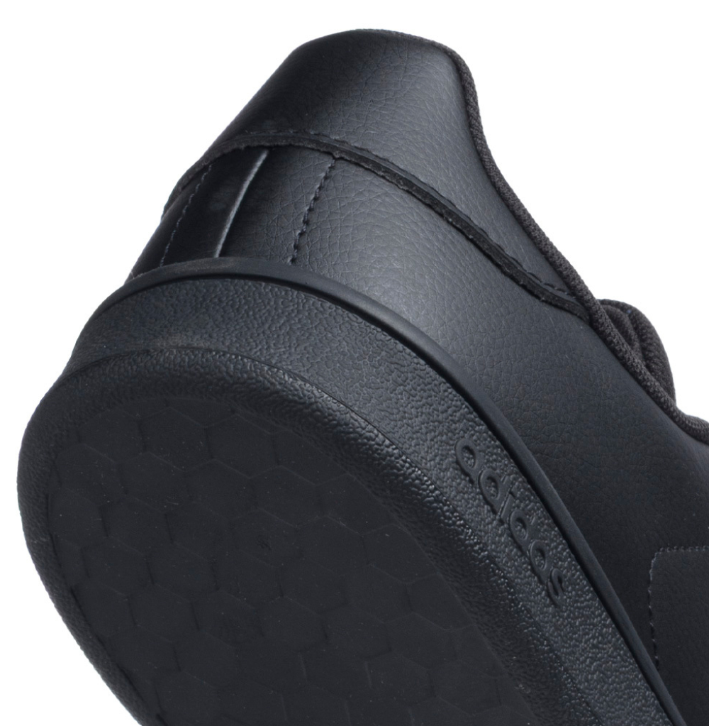 Adidas JI1049 Urban Court Sneakers