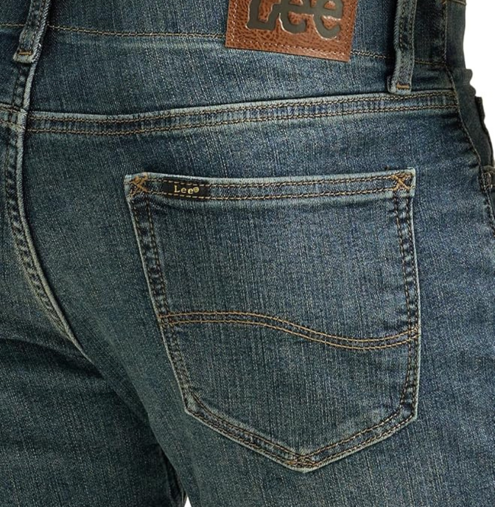 Lee Extreme Motion Slim Fit Straight Leg Maverick
